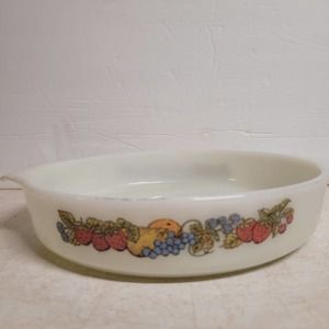 Anchor Hocking Fire King Fruit Harvest 9" vtg. Casserole Dish